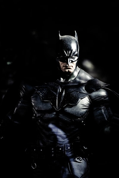 奇幻史诗剧《龙之家族》第二季海报，巨龙与权力斗争